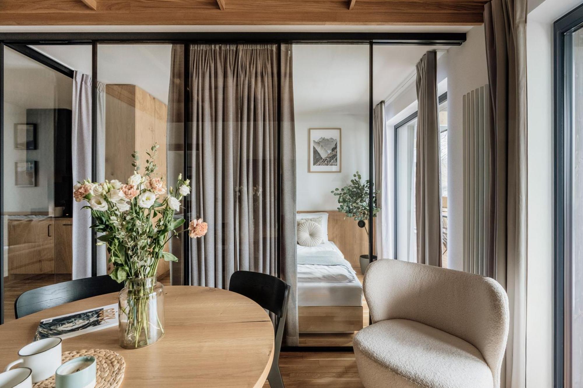 White Hills Aparthotel & Spa - Loft Affair Бялка-Татшаньска Экстерьер фото